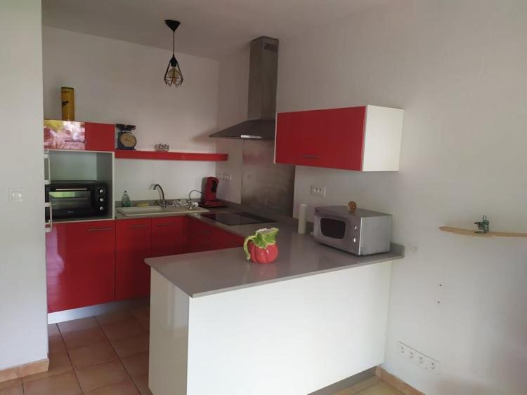 Charmant Appartement En Bord De Mer Avec Piscine Gourbeyre Dış mekan fotoğraf