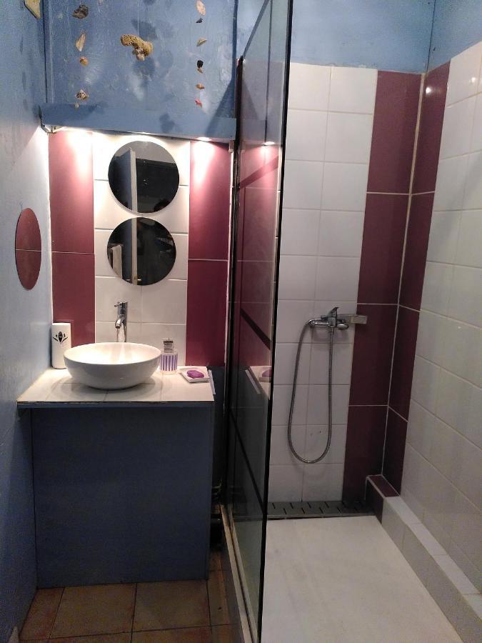 Charmant Appartement En Bord De Mer Avec Piscine Gourbeyre Dış mekan fotoğraf
